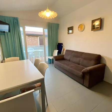 Apartment Beachside Retreat With Stunning Sea Views Bibione